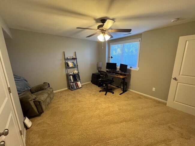 Building Photo - 1380 Stonecreek Dr