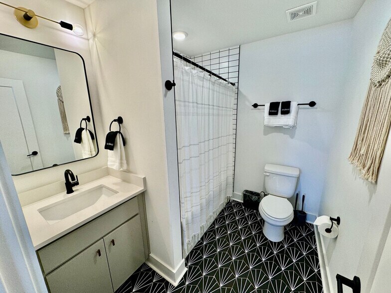 Building Photo - 118 Fitzgerald Dr