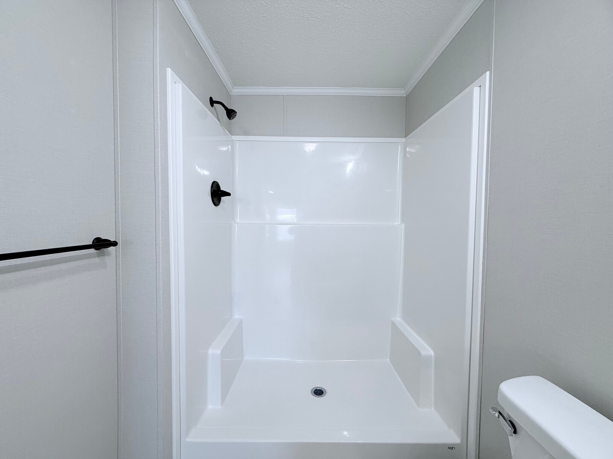 Building Photo - 29805 Jamestown Dr