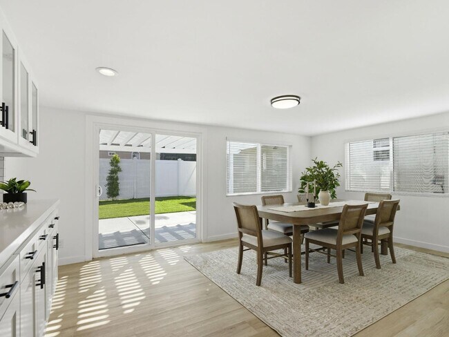 Building Photo - 8446 Penfield Ave