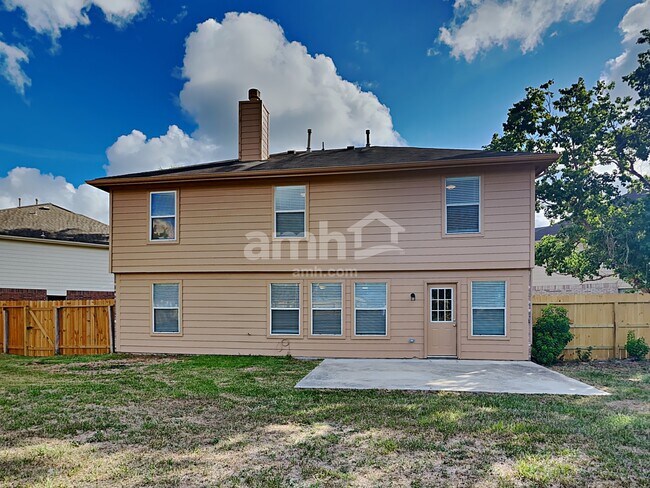 Building Photo - 3347 Bent Spring Ct