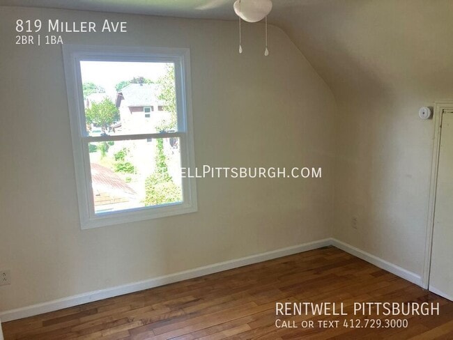Building Photo - 819 Miller Ave