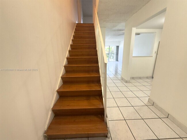 Building Photo - 20 NW 87th Ave