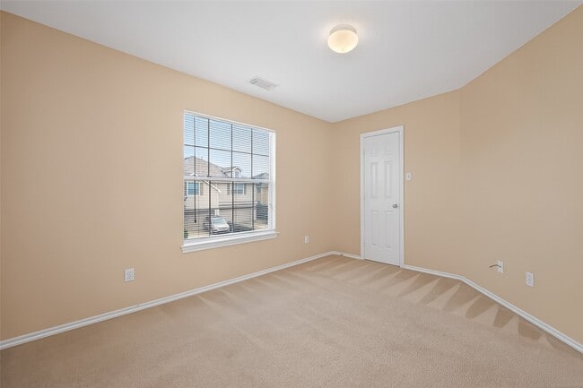 Building Photo - 6127 Morningshire Ln