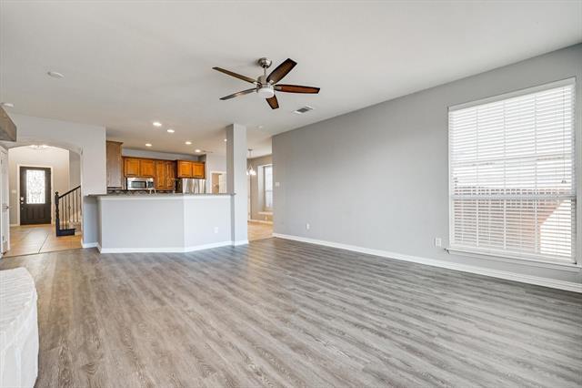 Building Photo - 8740 Dayton Dr