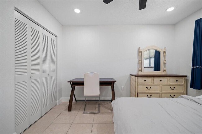 Building Photo - 10038 62nd Ter