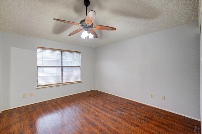 Building Photo - 2711 Grants Lake Blvd