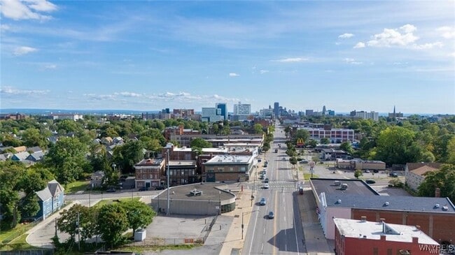 Building Photo - 30 Glenwood Ave