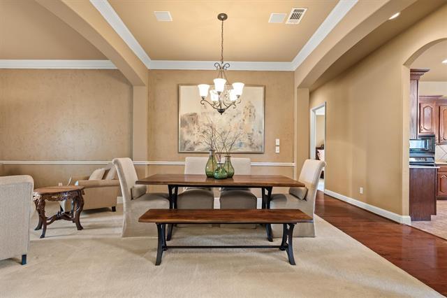 Building Photo - 6032 Sterling Dr