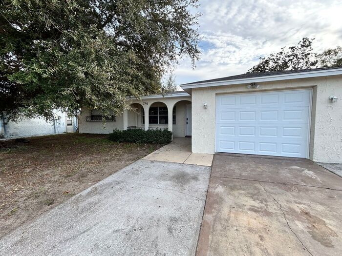 Building Photo - 7316 Nova Scotia Dr