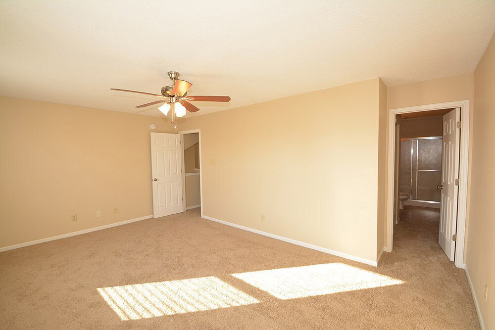 Building Photo - 2150 Summer Breeze Way