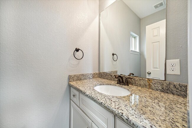 Building Photo - 4916 Talina Way