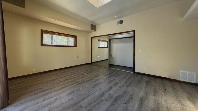 Building Photo - 5000 Mill Creek Rd