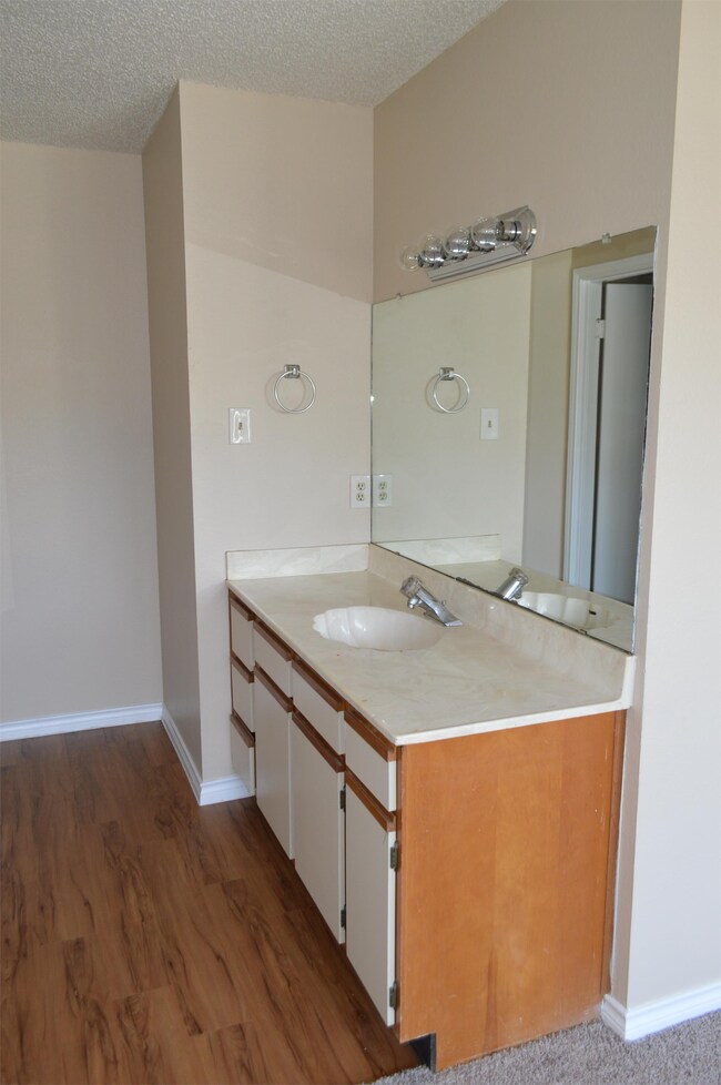 Building Photo - 1215 W Slaughter Ln