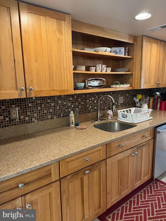 Building Photo - 14386 Bay Water Ct