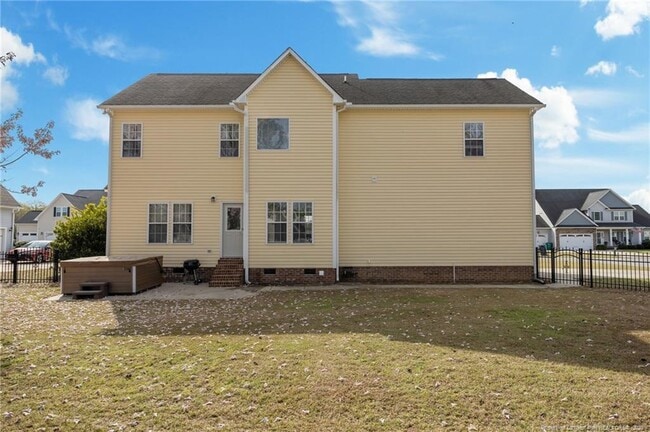 Building Photo - 3825 Barnsdale Dr