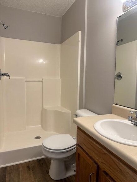 Building Photo - 1099 Old Chattanooga Pike SW