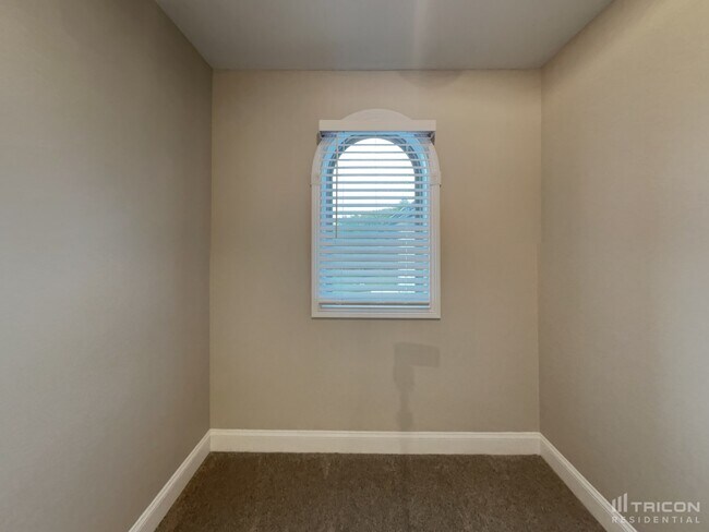 Building Photo - 962 Bonellis Ln
