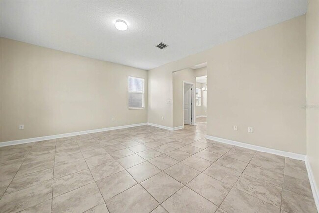Building Photo - 11118 Longleaf Woods Dr