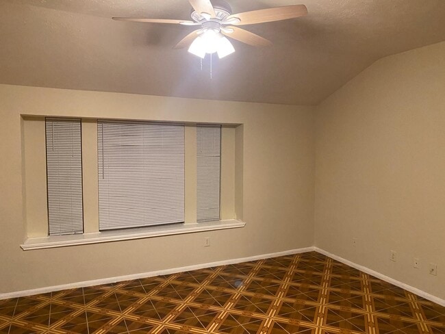 Building Photo - 4026 Clayton Bend Ct