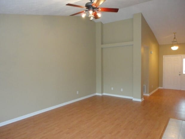 Building Photo - 10193 Stillwell Dr