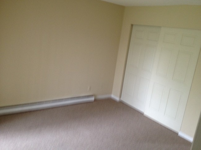 Building Photo - 4015-4021 Curundu Ave