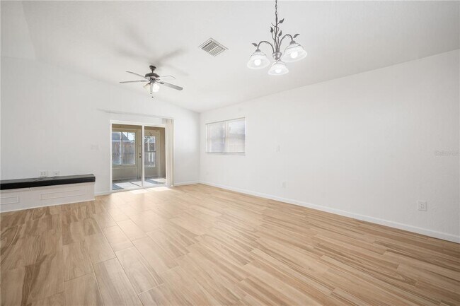 Building Photo - 6217 Flamingo Dr