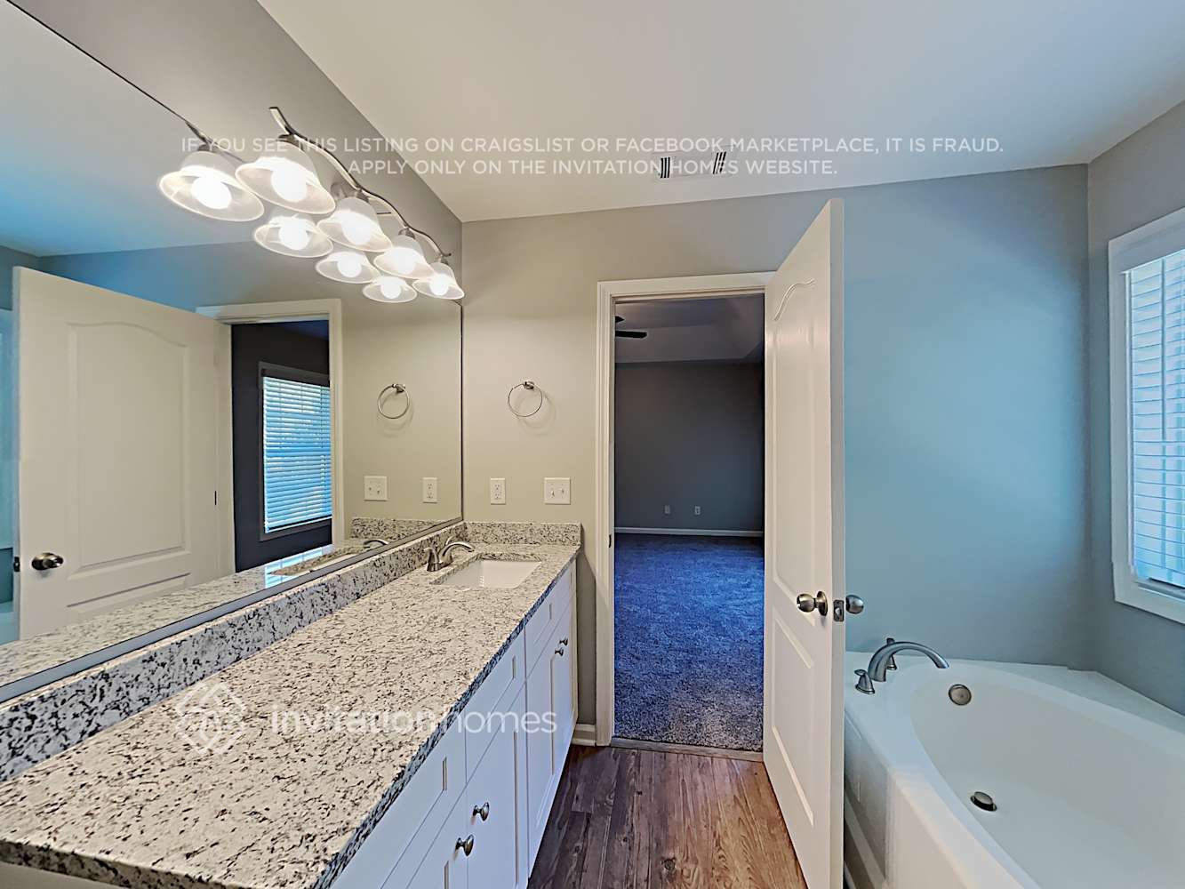 Building Photo - 4700 Ferncrest Pl