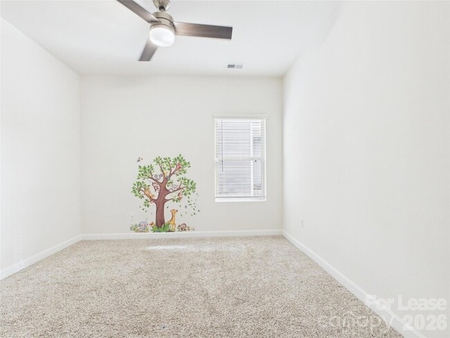 Building Photo - 3941 Woodland View Dr