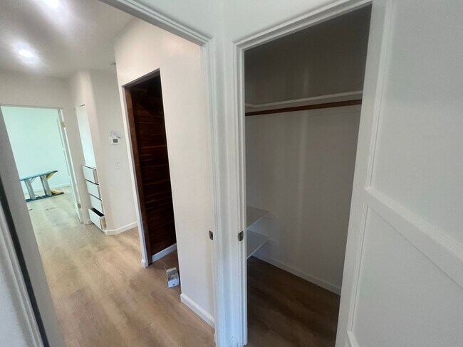 Building Photo - FULLY REMODELED 3BR/2BA HOME in Spring Valley