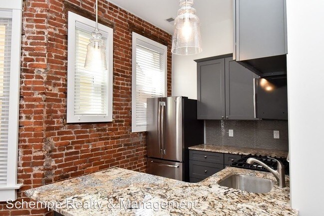 Building Photo - 1764 Frankfort Ave