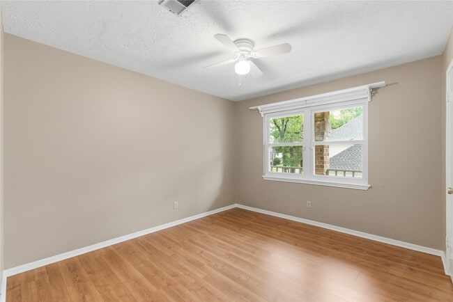 Building Photo - 12635 Ivyforest Dr