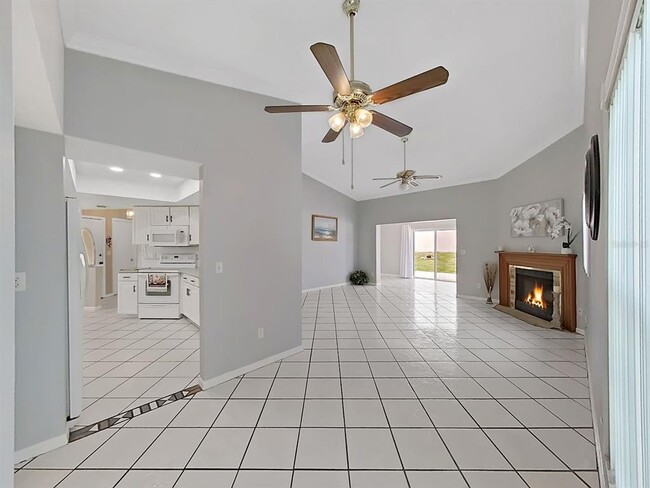 Building Photo - 240 Whisper Lake Rd