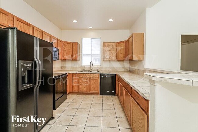 Building Photo - 10802 Barclay Ct