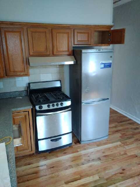 Primary Photo - 143 Lembeck Ave