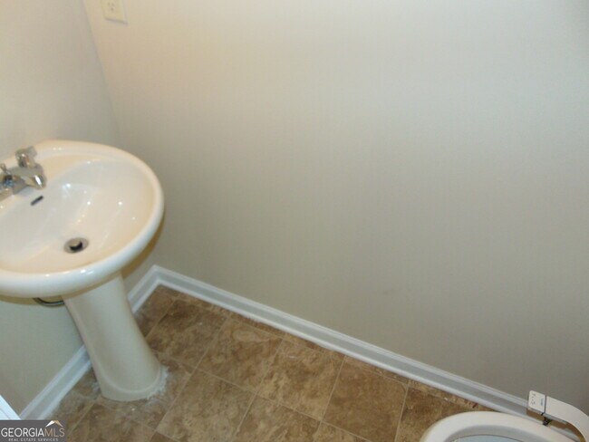 Building Photo - 1320 Napa Valley Dr SW