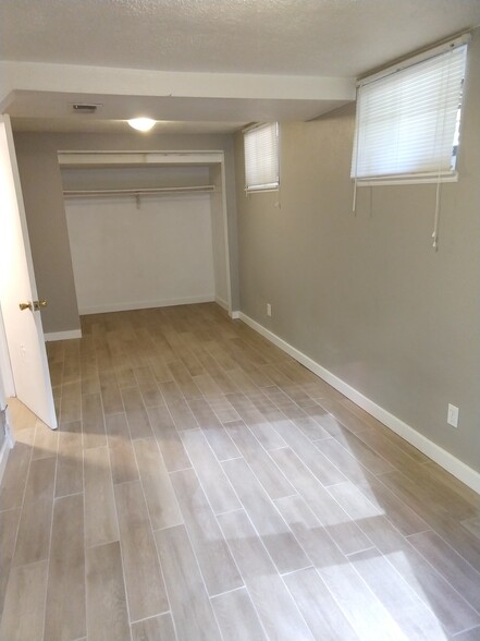 Bedroom - 518 Atwood St