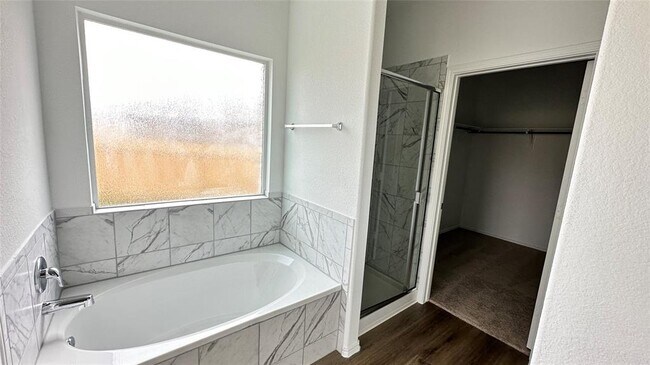 Building Photo - 113 Allegro Dr