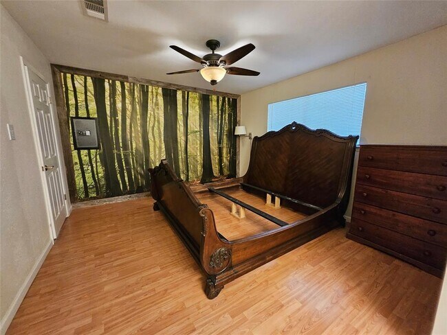 Building Photo - 1515 Desert Quail Ln