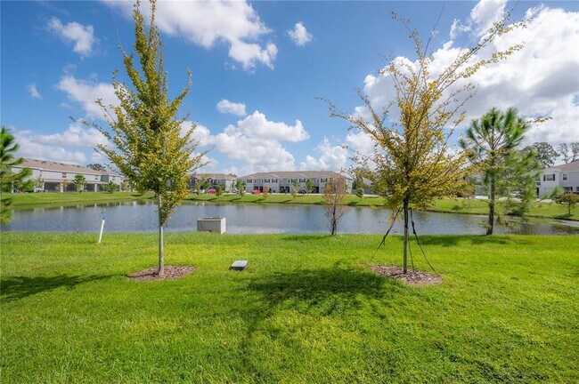 Building Photo - 16701 Maude Dr