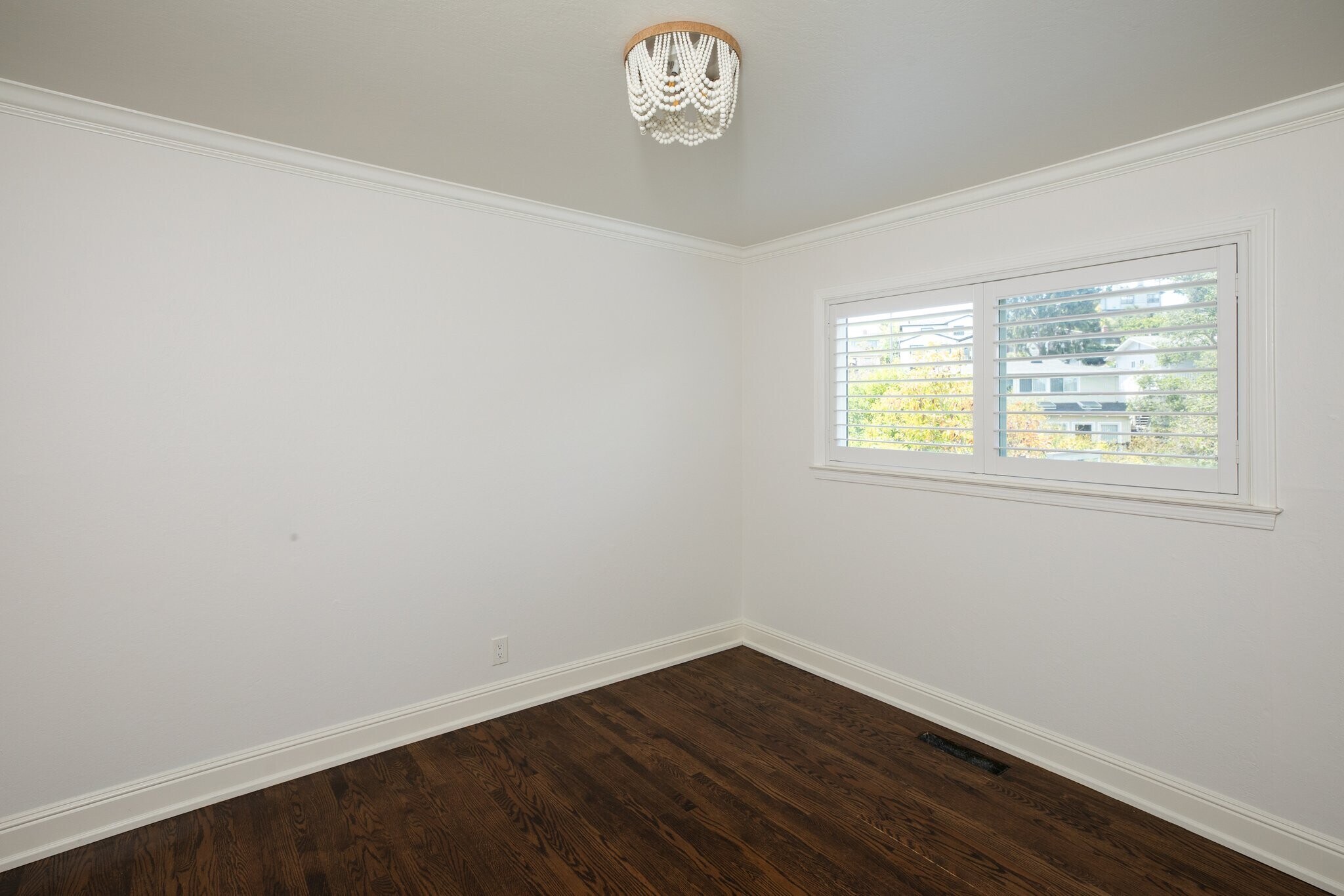 Building Photo - 3511 Hillcrest Dr
