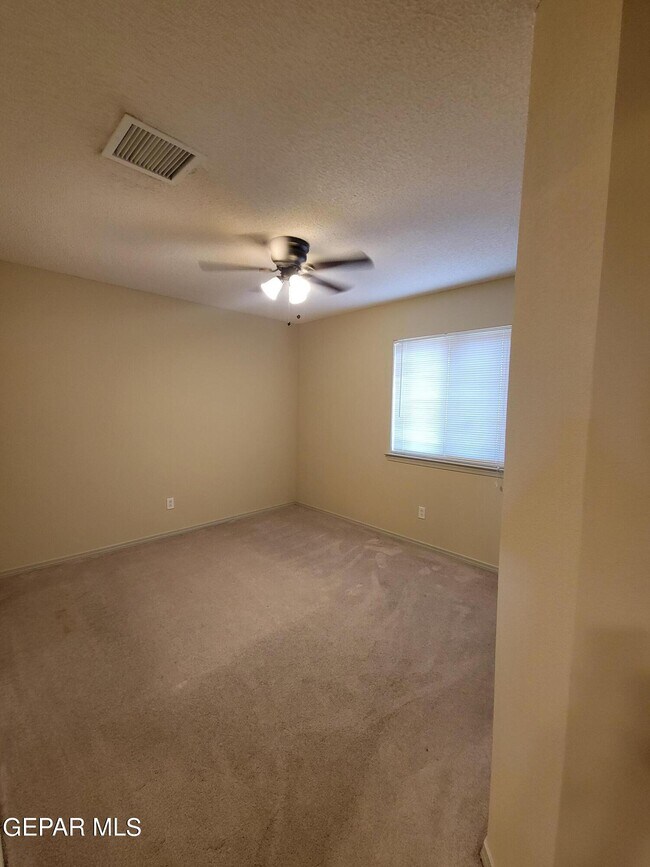 Building Photo - 14267 Pacific Point Dr