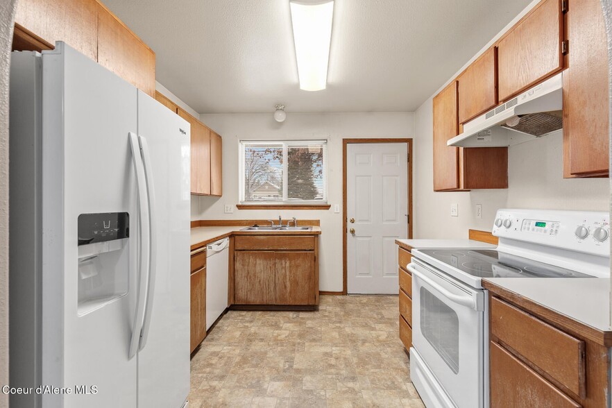 Kitchen - 1405 N 12th St