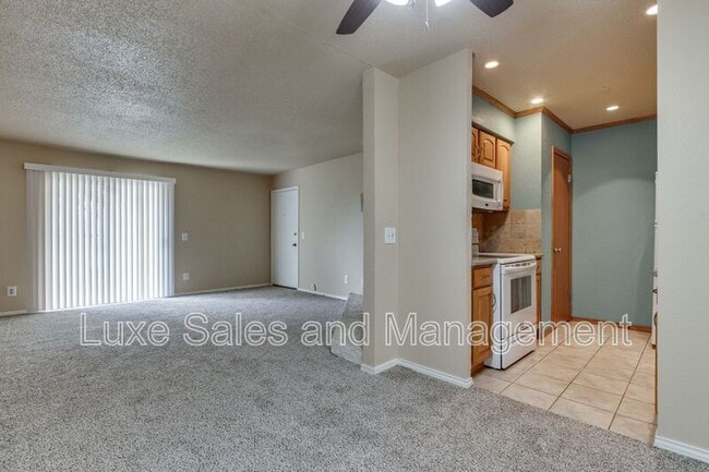 Building Photo - 6060 NW Expressway