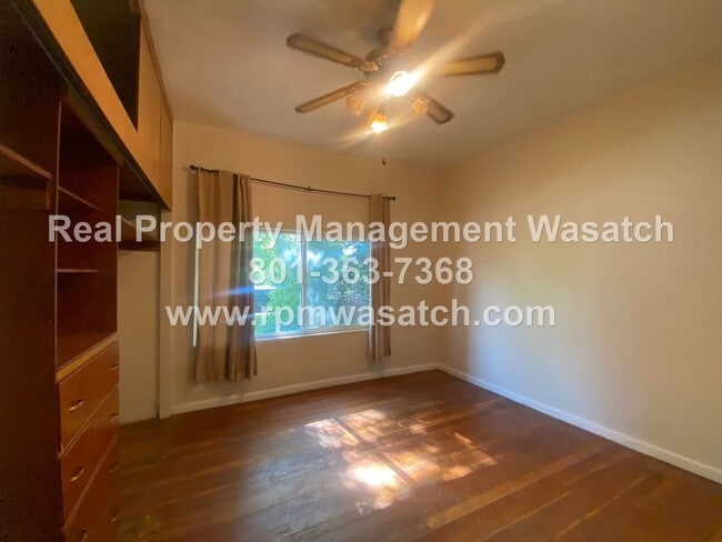 Building Photo - Charming 2 Bedroom 1 Bath House!