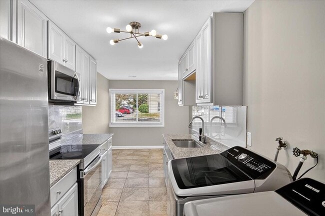 Building Photo - 402 Reneau Way