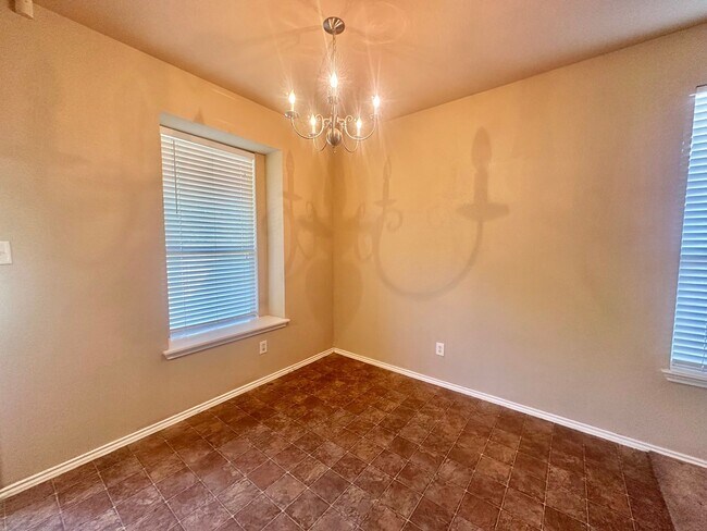 Building Photo - 4 BED 3 BATH IN ROUND ROCK TX