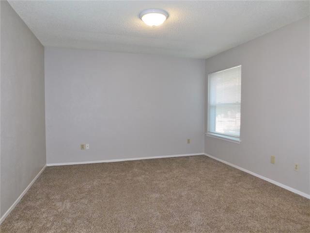 Building Photo - 203 Wildfire Dr