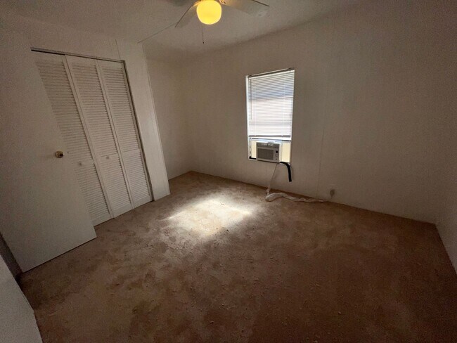Building Photo - 1145 S Christiana Ave