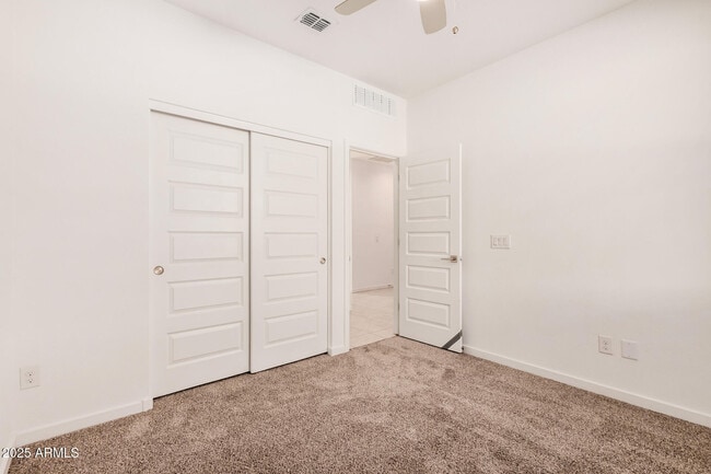 Building Photo - 399 Pelipa Dr